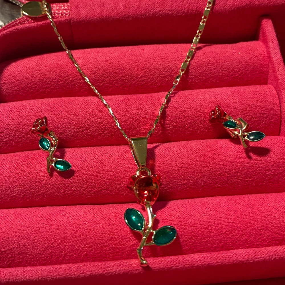 18K Gold-Filled Enamel Rose Blossom Set, necklace 18 inch long, oro laminado